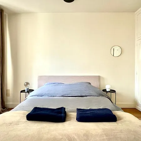 Sublime 4p - Tour Eiffel 5' *